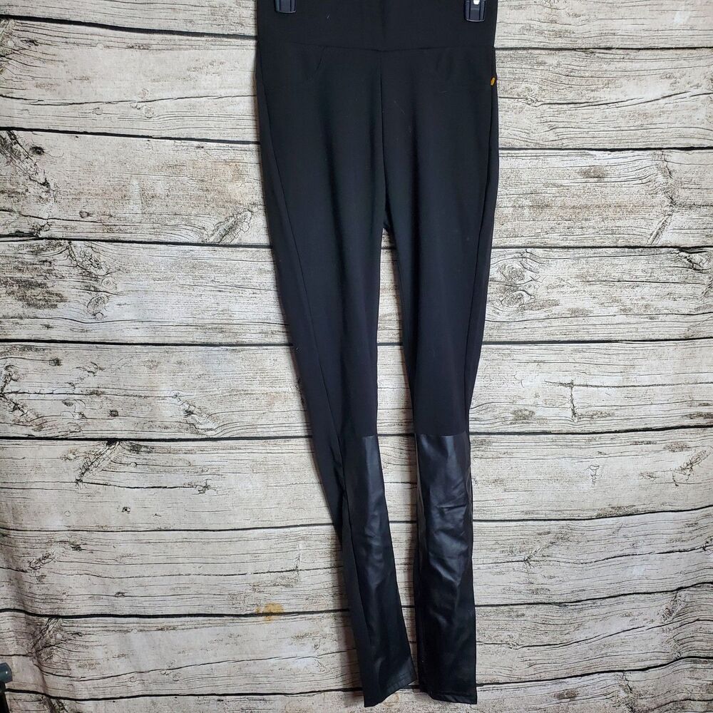 Banana Limon Black  Leggings Pants Size Medium NWT